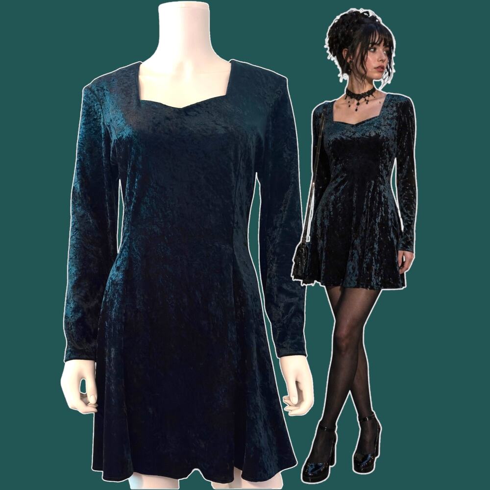 Hunter Green Crushed Velvet Mini Dress Size 7 Byer Too! Balletcore Whimsigoth